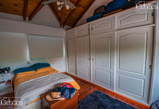 Casa en venta en Funes - 4 Dormitorios