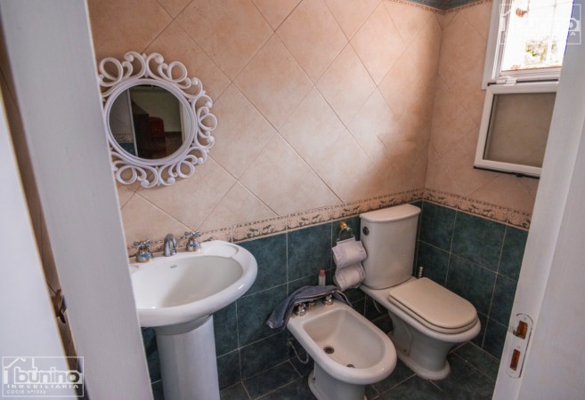 Casa en venta en Funes - 4 Dormitorios