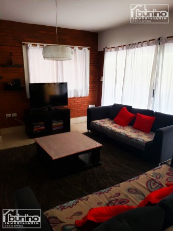 Casa en venta en Funes - 4 Dormitorios