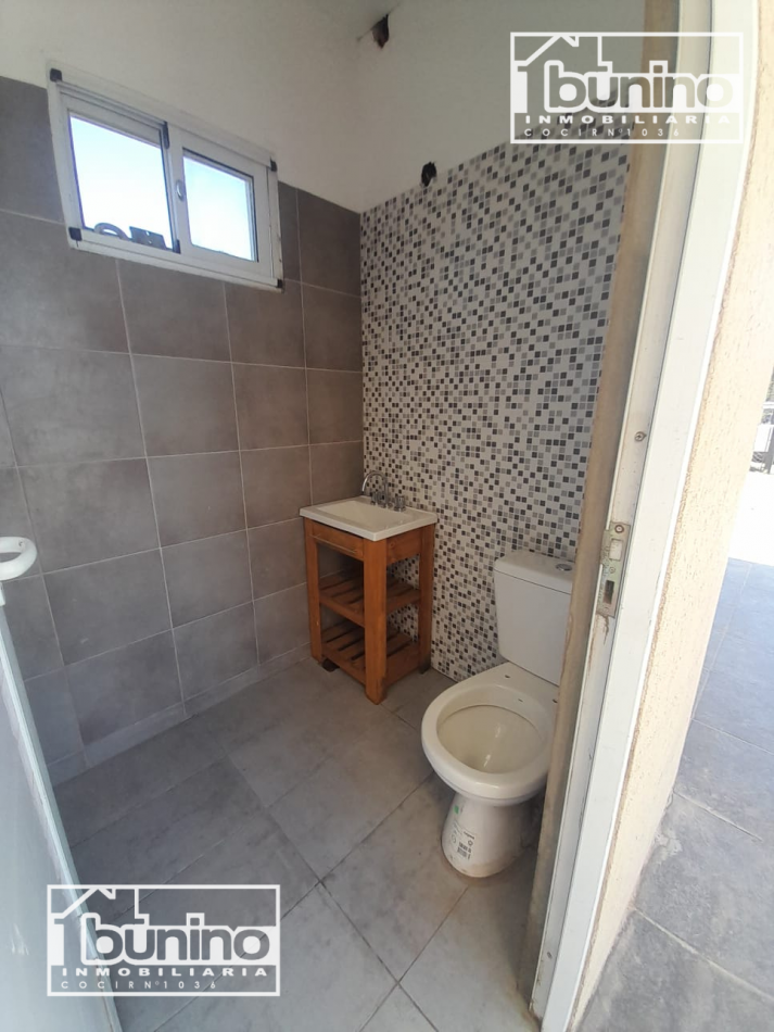 Propiedad amplia en venta - Barrio El Molino Roldan