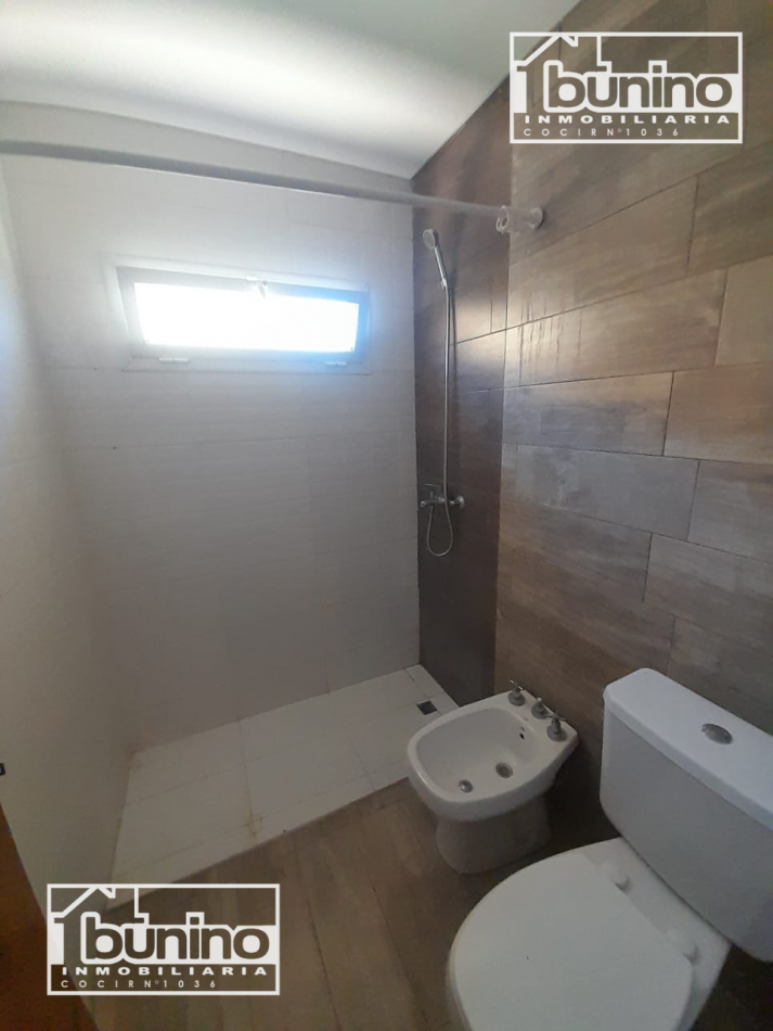 Propiedad amplia en venta - Barrio El Molino Roldan