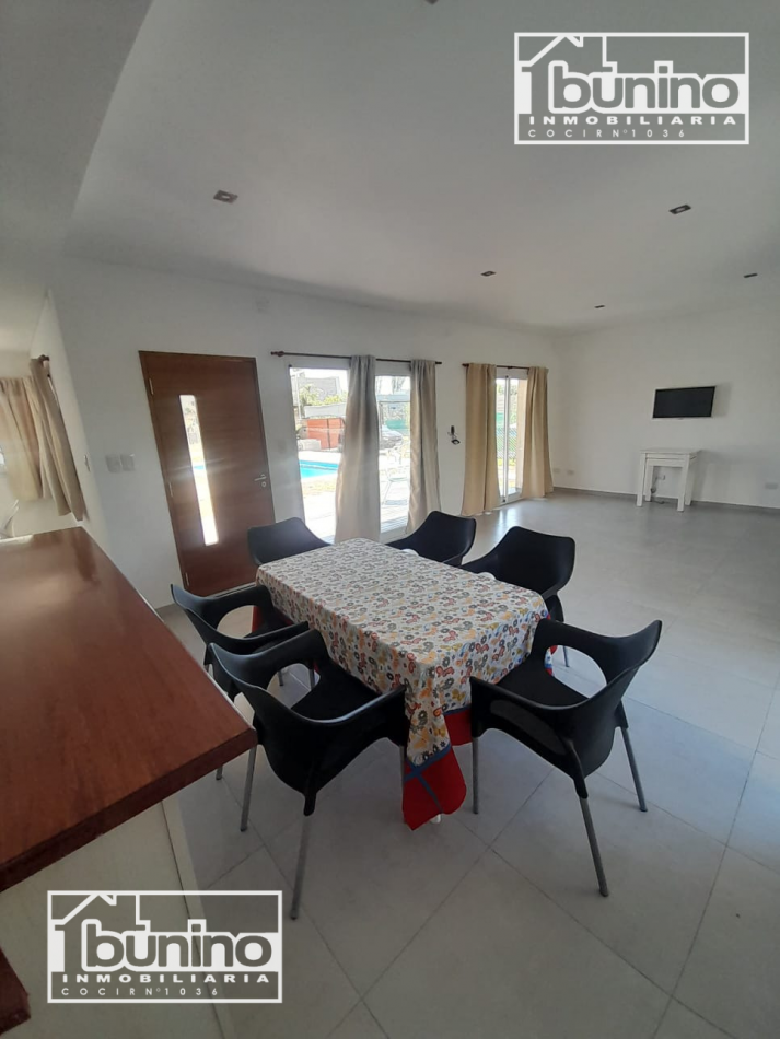 Propiedad amplia en venta - Barrio El Molino Roldan