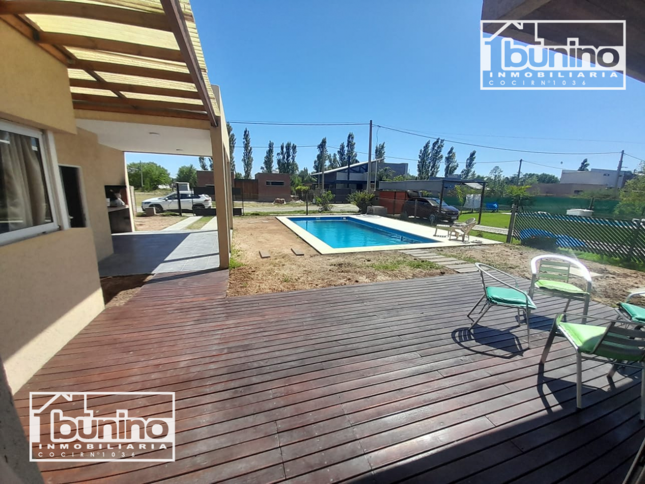 Propiedad amplia en venta - Barrio El Molino Roldan