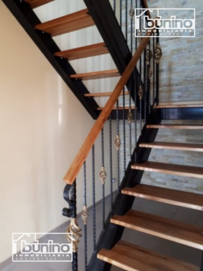 Propiedad EN VENTA en Funes - 4 Dormitorios