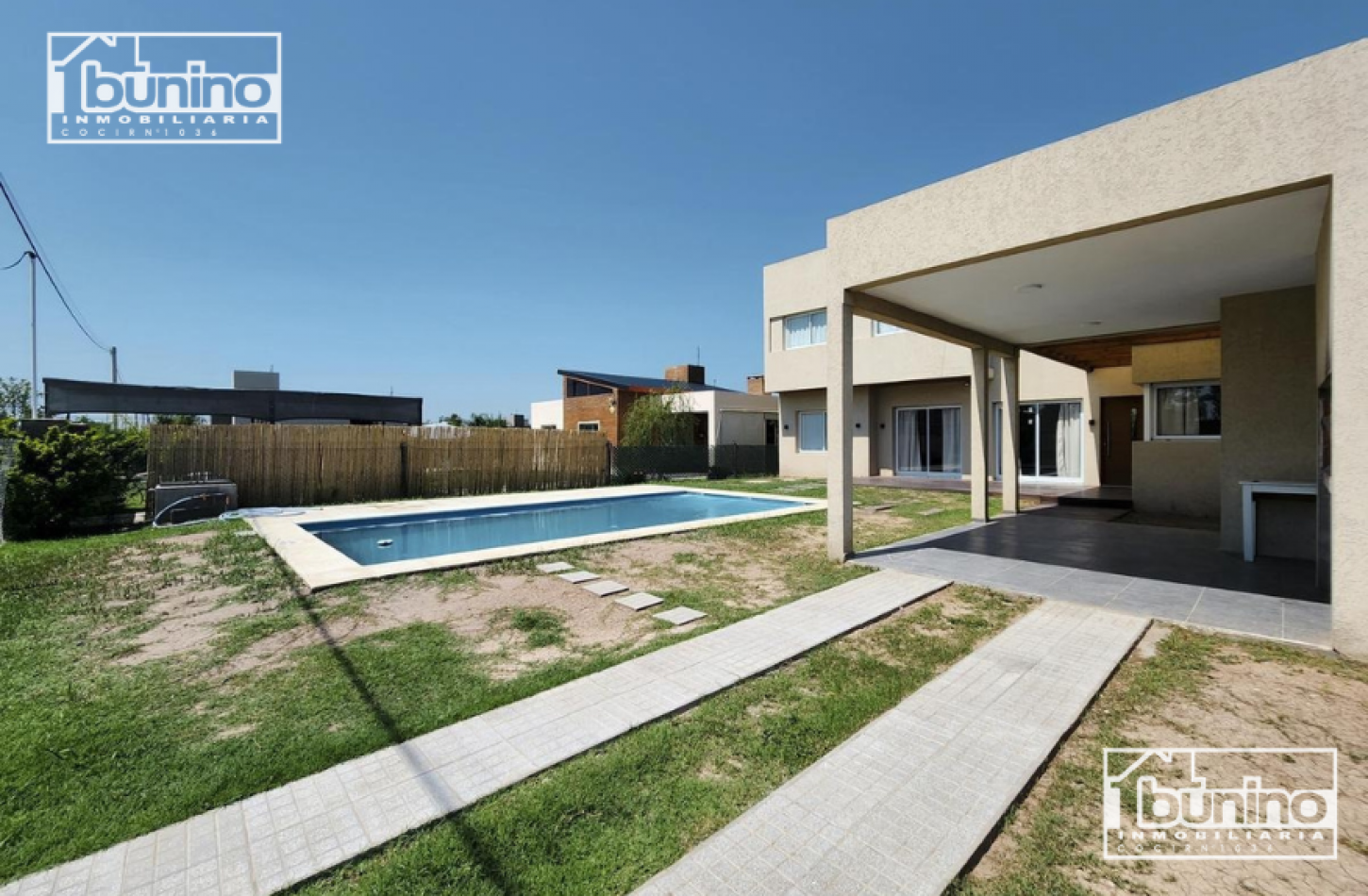 Propiedad amplia en venta - Barrio El Molino Roldan