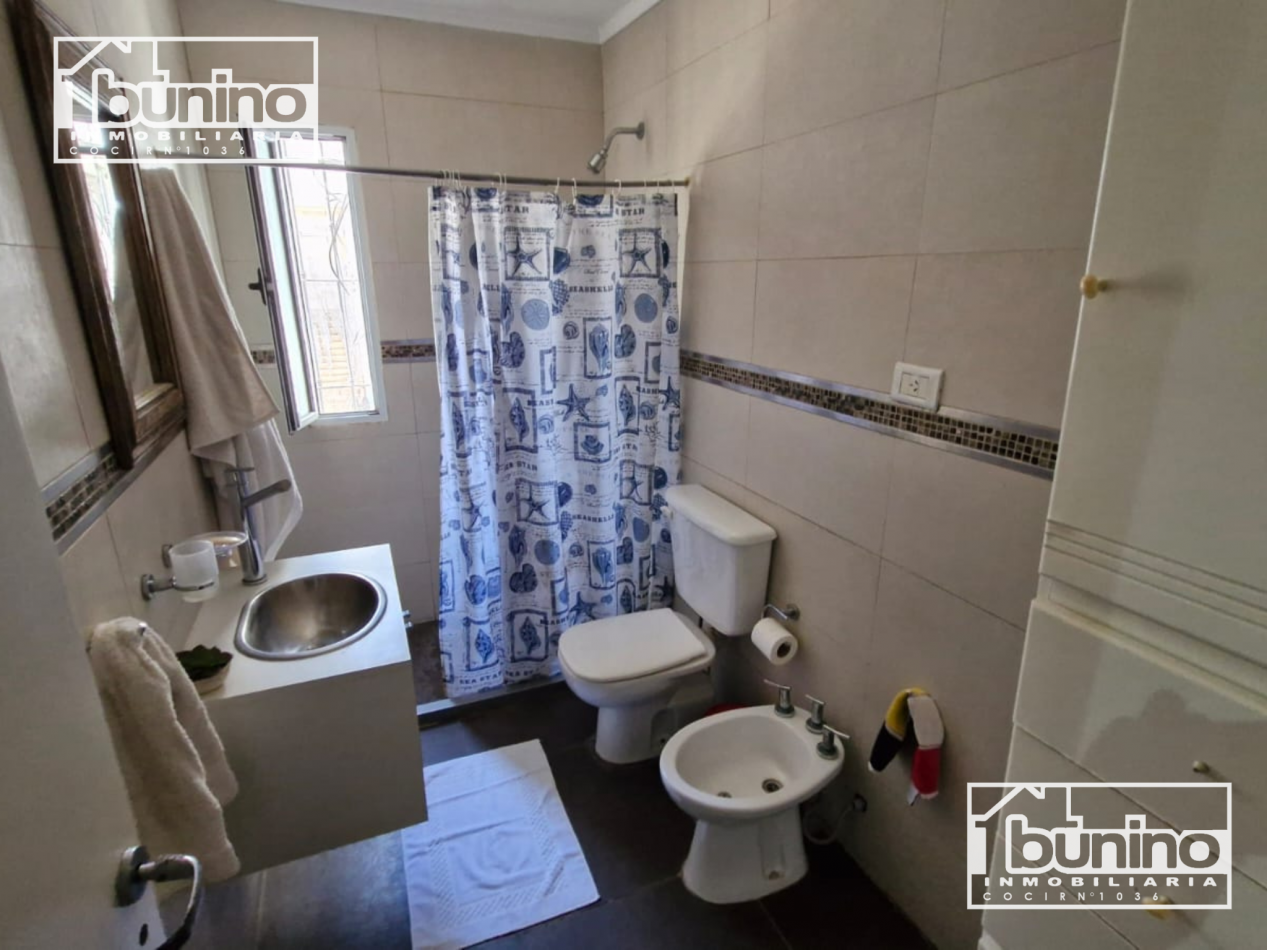Casa EN VENTA en Funes - 3 Dormitorios
