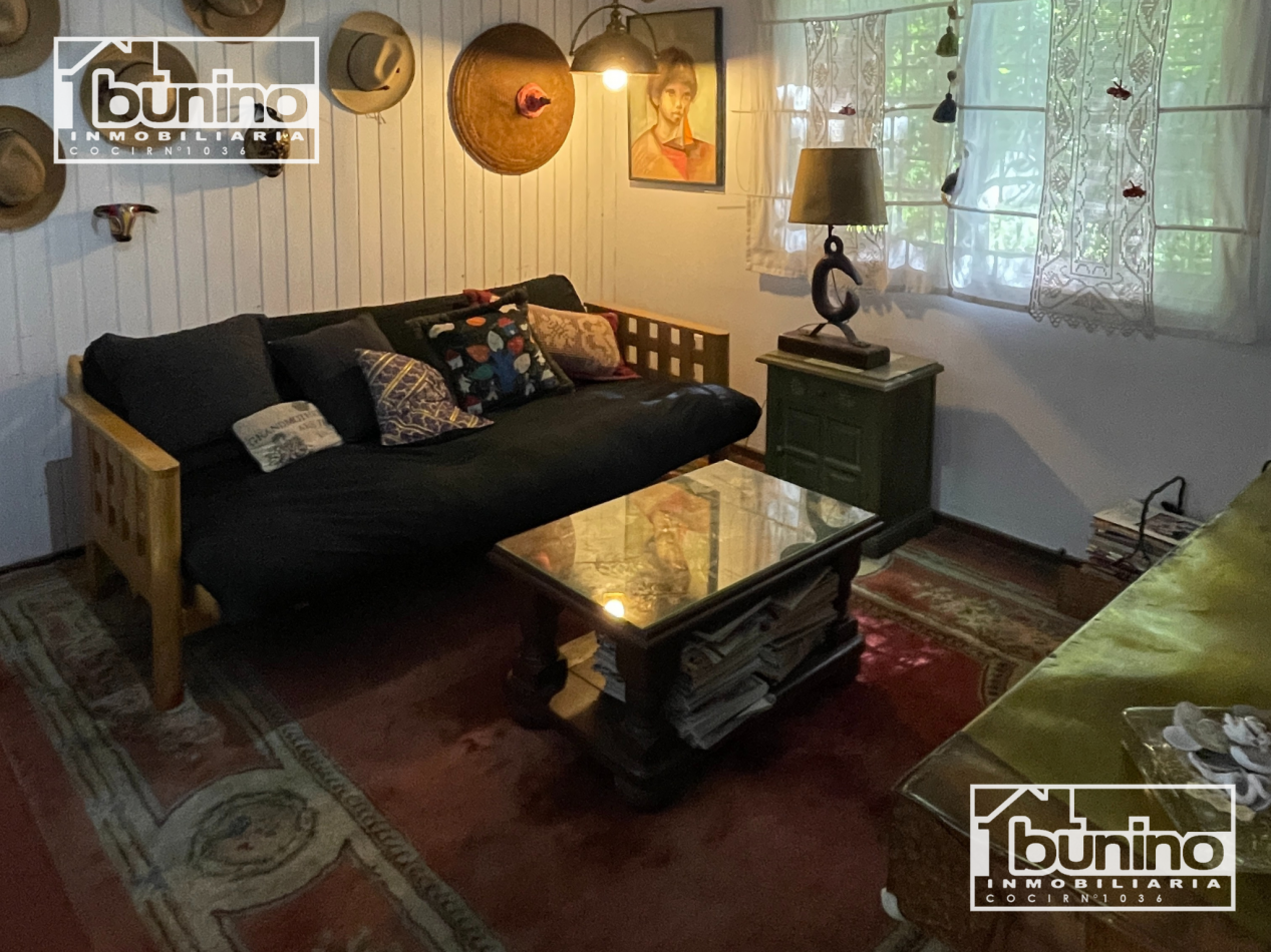 Alquiler Temporario Casa 4 Dormitorios, 4 Baños, Galeria, Pileta y Cochera - ROLDAN