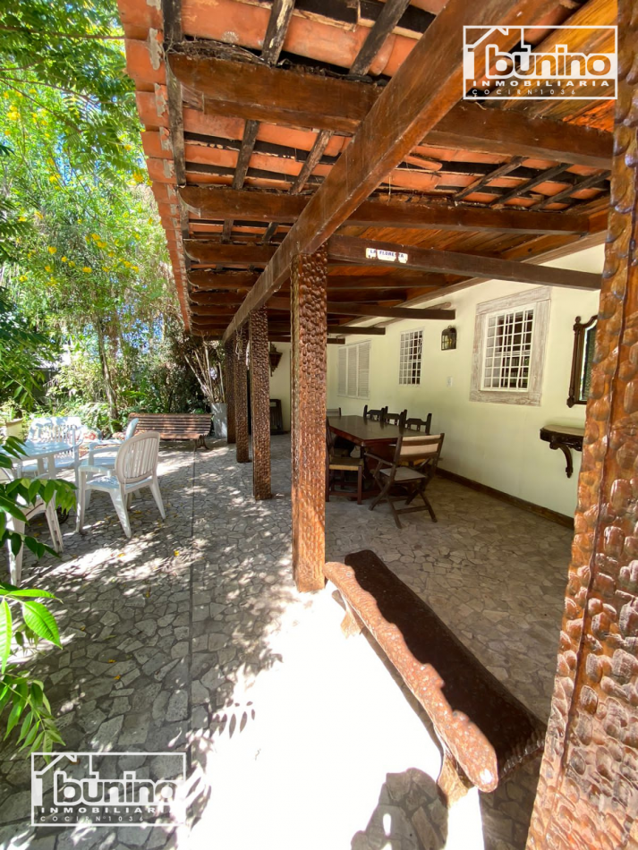 Alquiler Temporario Casa 4 Dormitorios, 4 Baños, Galeria, Pileta y Cochera - ROLDAN