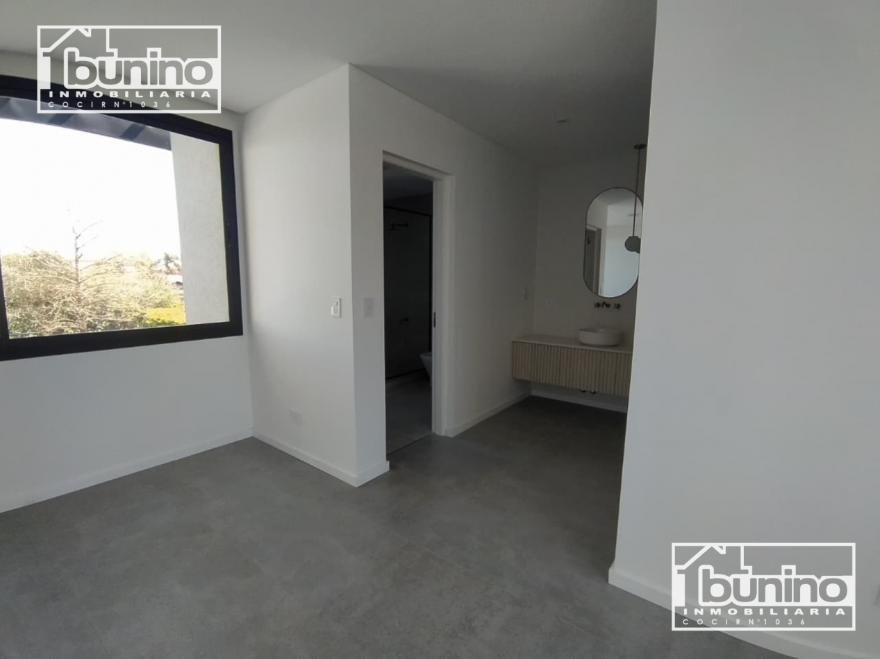 Casa en Cadaques de 3 dormitorios - Funes Hills