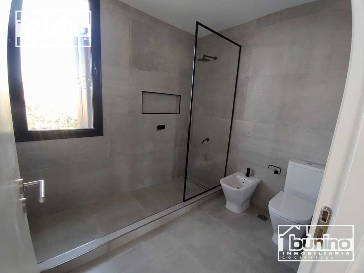 Casa en Cadaques de 3 dormitorios - Funes Hills