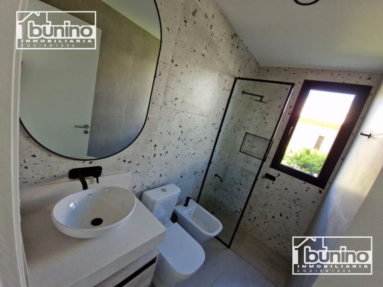 Casa en Cadaques de 3 dormitorios - Funes Hills