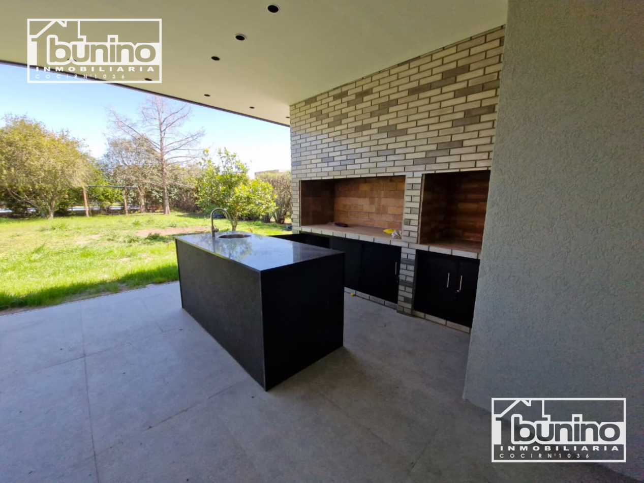 Casa en Cadaques de 3 dormitorios - Funes Hills