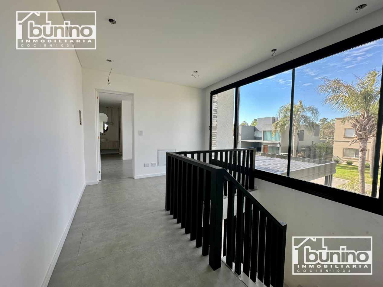 Casa en Cadaques de 3 dormitorios - Funes Hills