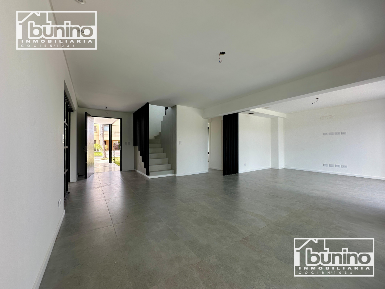 Casa en Cadaques de 3 dormitorios - Funes Hills