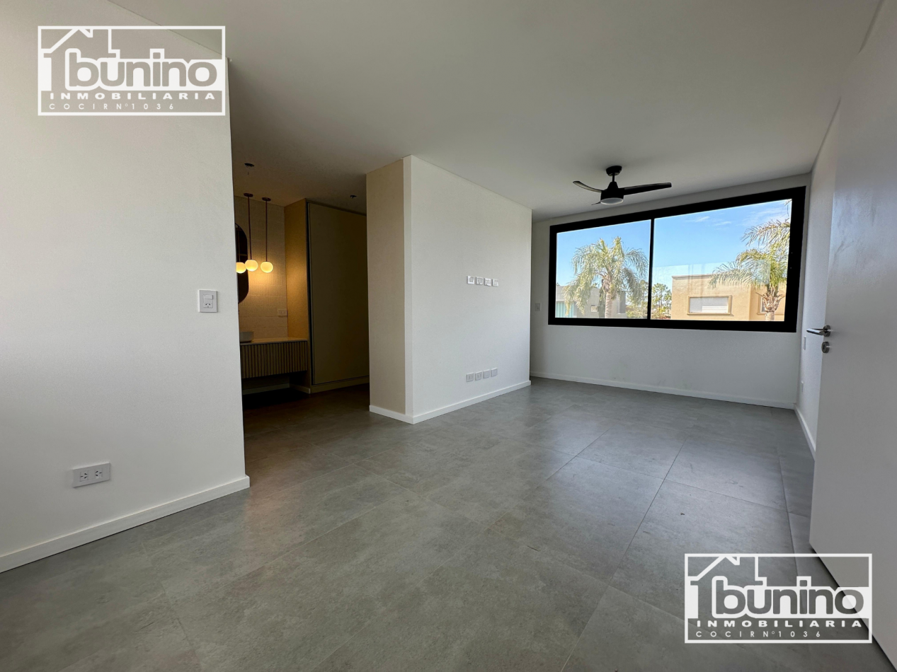 Casa en Cadaques de 3 dormitorios - Funes Hills