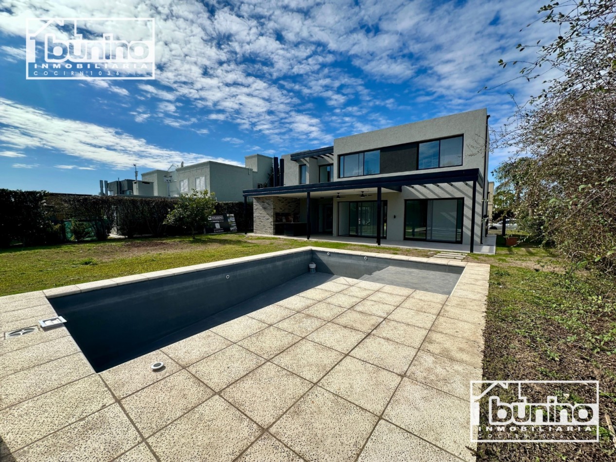 Casa en Cadaques de 3 dormitorios - Funes Hills