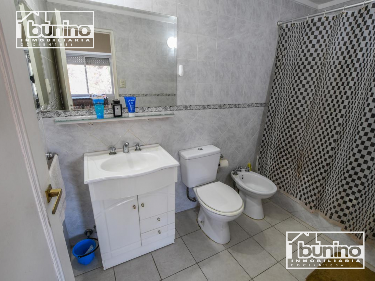 Casa en venta en Rosario, Fisherton - 3 Dormitorios