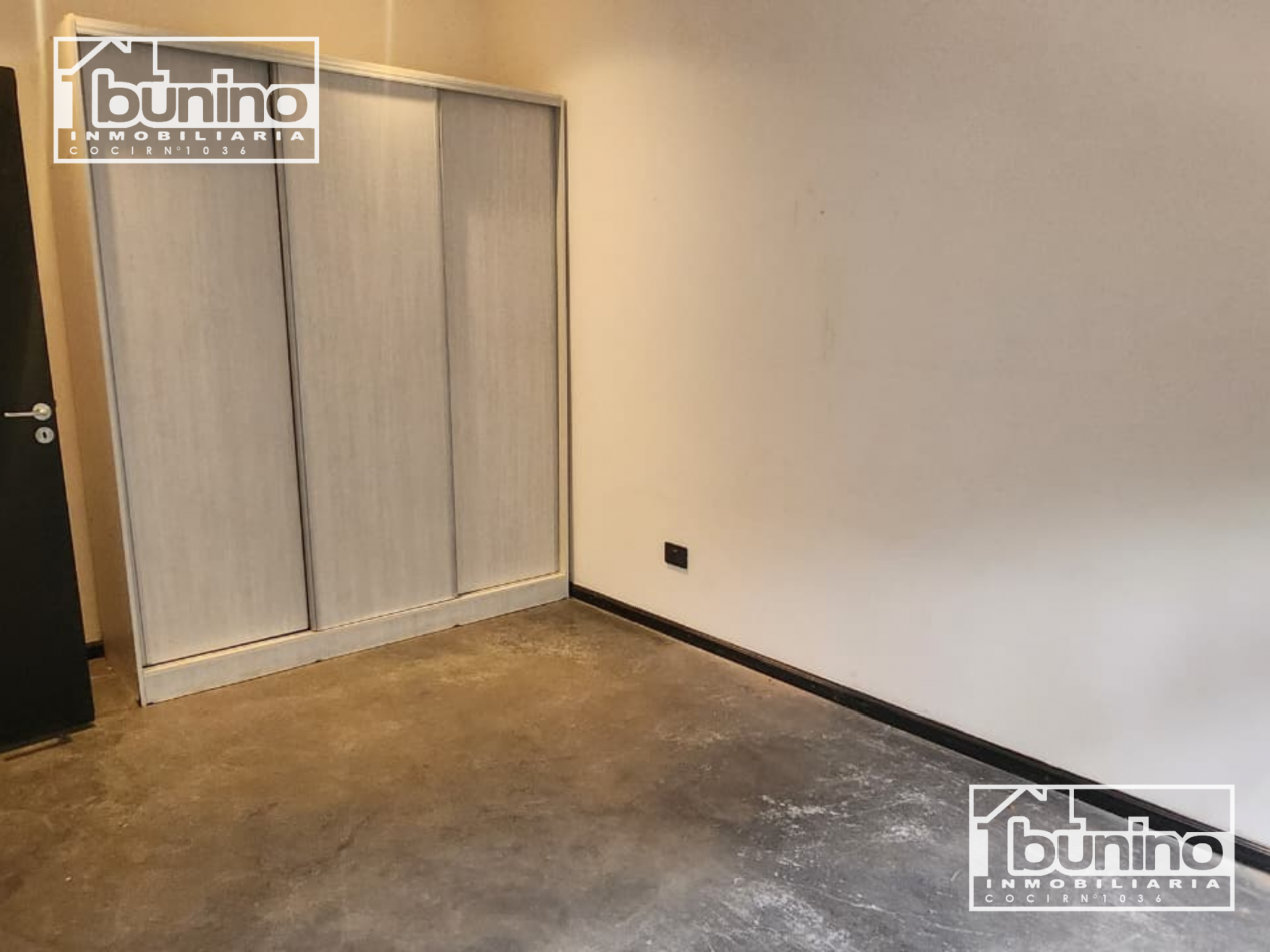Casa en venta de 2 dormitorios - Barrio Las Tardes, Roldan