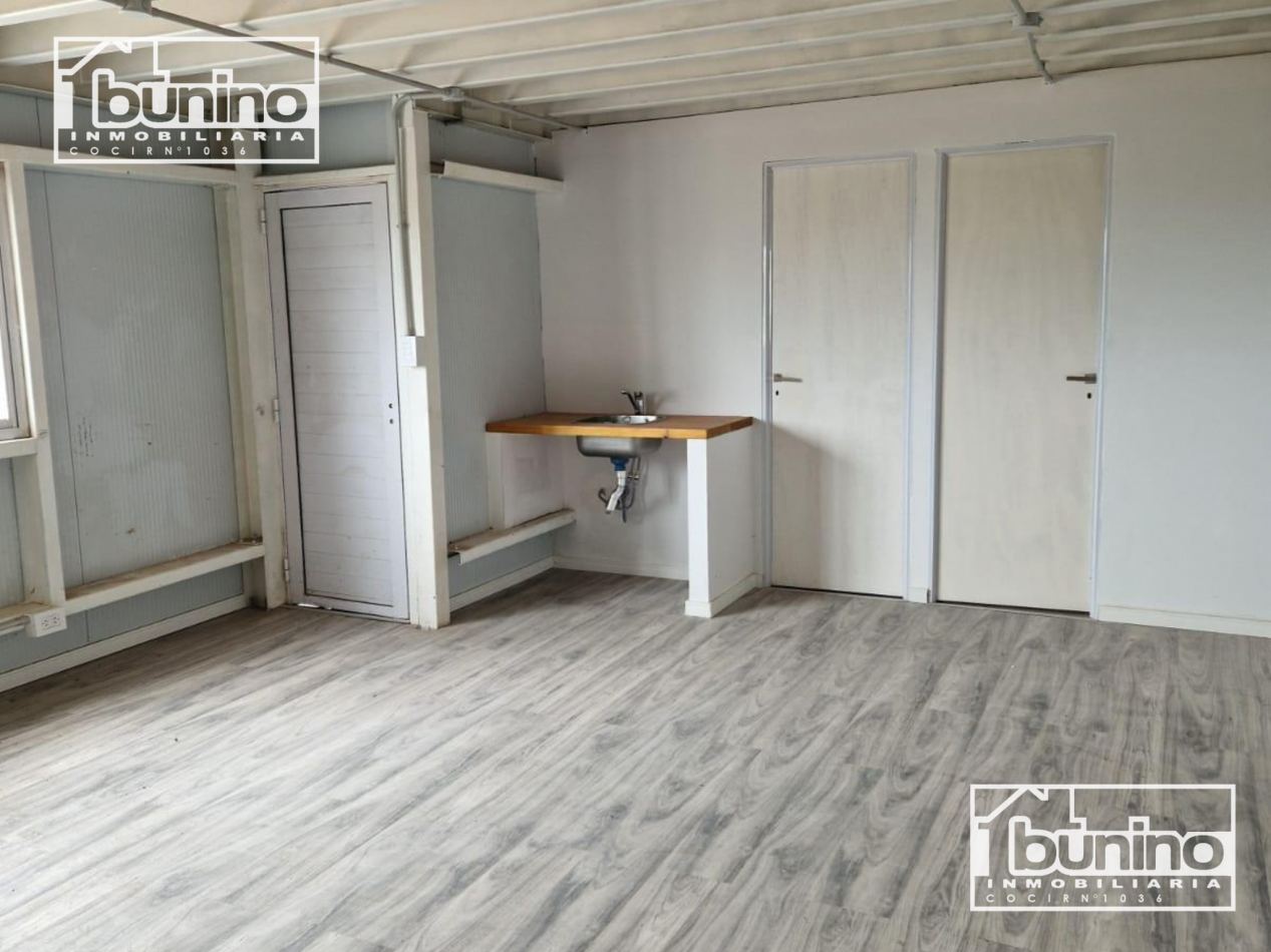 Galpon en alquiler permanente en zona industrial - Roldan