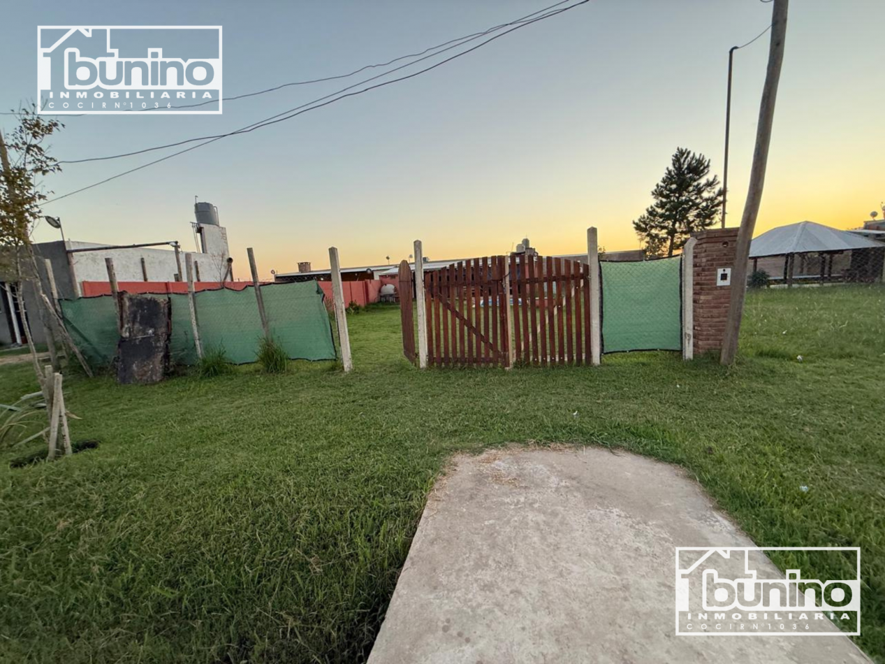 Casa en venta en Ibarlucea - 2 Dormitorios