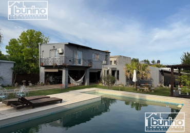 Casa en venta APTA CREDITO en Funes - 4 Dormitorios